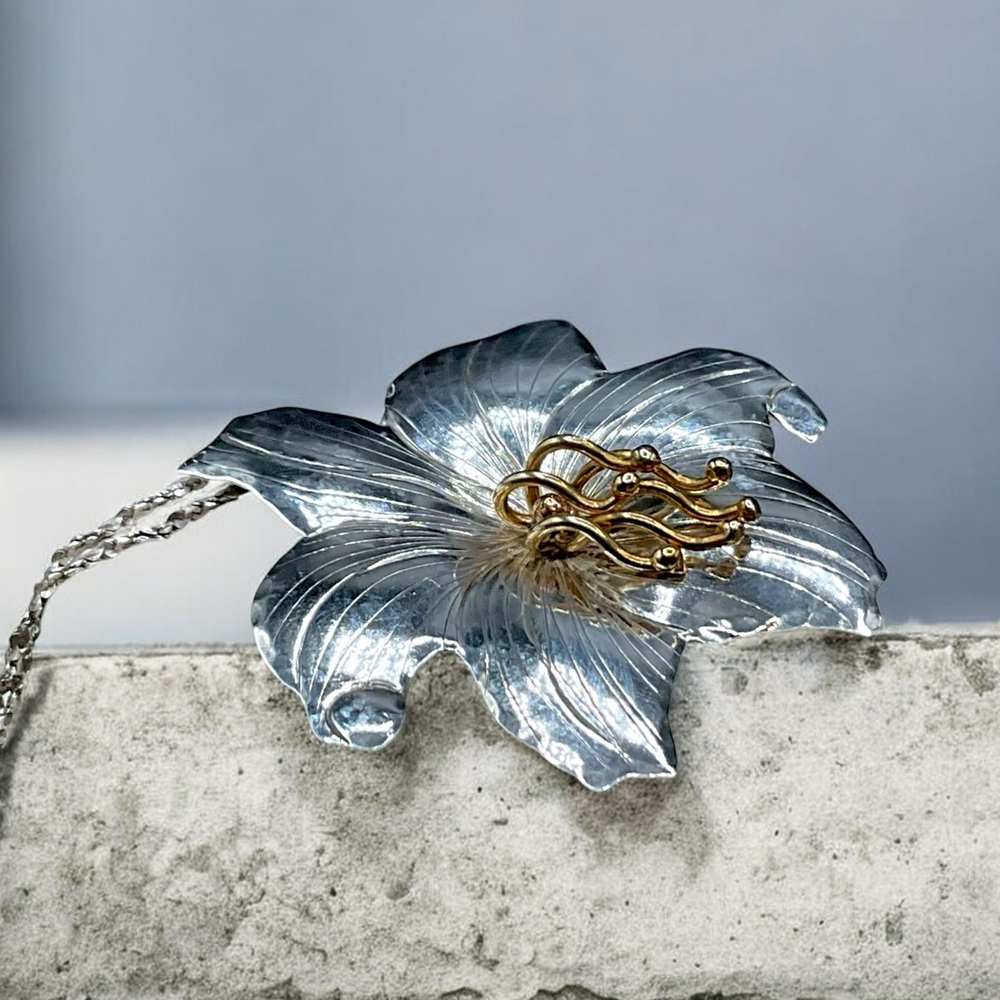 🌺Courtney Peterson Large Sterling “Easter Lilly” Necklace/Brooch